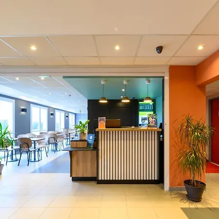 Compiegne Hotel 3*