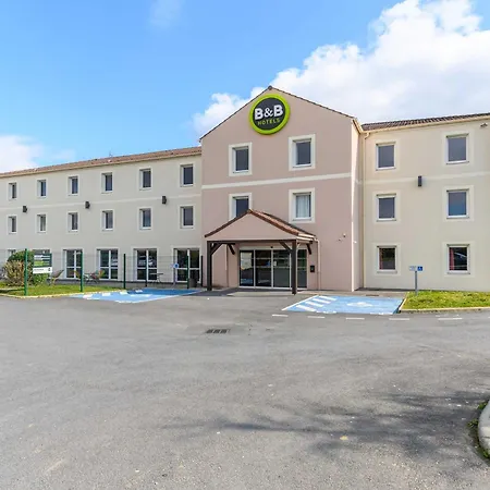Compiegne Hotel 3*