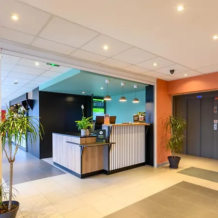 Compiegne Hotel 3*
