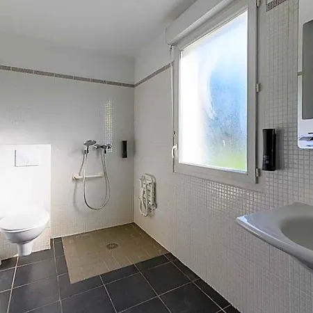 Compiegne Hotel