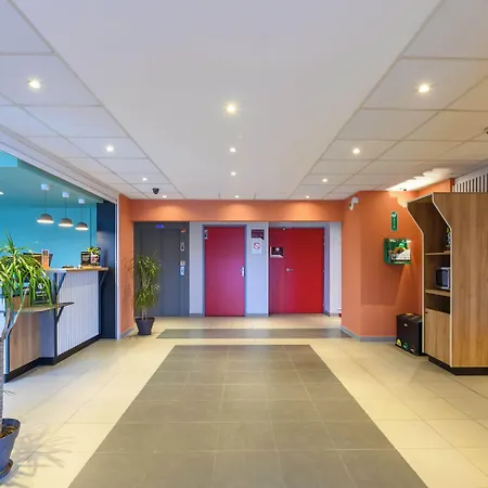 מלון Compiegne Thourotte